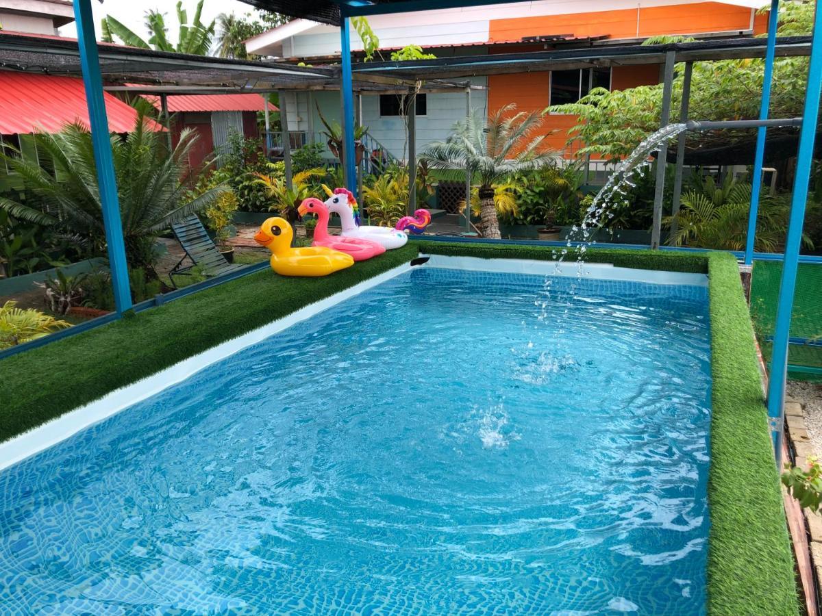 Wan'S Roomstay Langkawi Pantai Cenang  Exterior foto